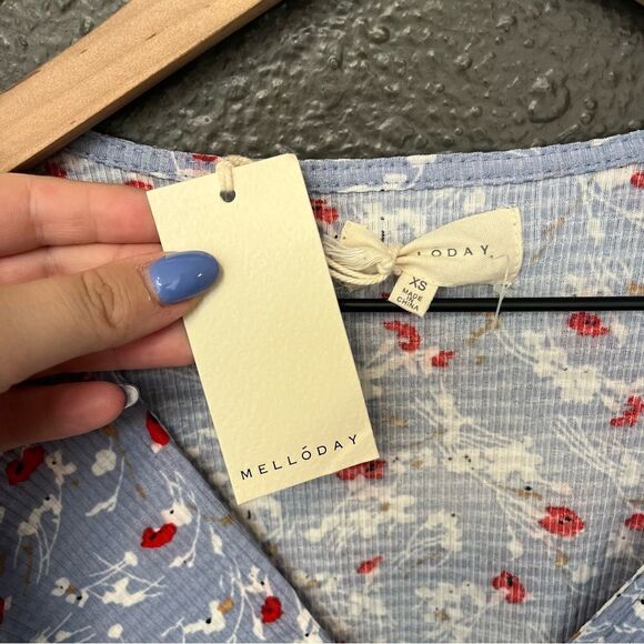 MELLODAY Ruffle Sleeve Faux Wrap Top - Picture 7 of 10